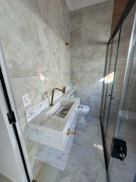 https://img.olx.com.br/thumbs256x256/95/958576287066487.jpg