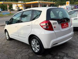 https://img.olx.com.br/thumbs256x256/95/958672430662435.jpg