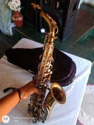 Título do anúncio: saxofone 850
