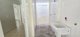 https://img.olx.com.br/thumbs256x256/96/960522398653232.jpg