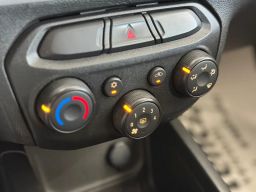 https://img.olx.com.br/thumbs256x256/96/961534886183932.jpg