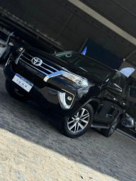 https://img.olx.com.br/thumbs256x256/96/961650858124118.jpg