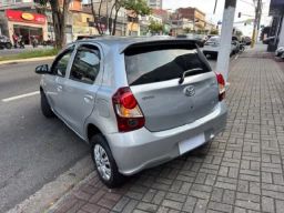 https://img.olx.com.br/thumbs256x256/96/961668212858260.jpg