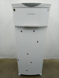 Título do anúncio: Freezer Brastemp 228l Vertical Frost Free 1 Porta - Branco - Pequenos Riscos Nas Laterais