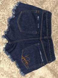 Título do anúncio: Shorts Jeans Lança Perfume 