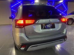 https://img.olx.com.br/thumbs256x256/96/963558164772205.jpg