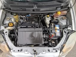 https://img.olx.com.br/thumbs256x256/96/963631551377001.jpg