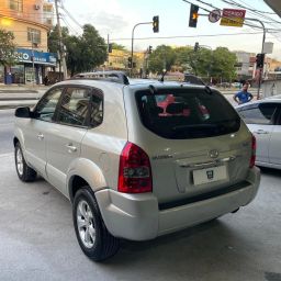 https://img.olx.com.br/thumbs256x256/96/963679798948357.jpg