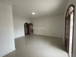https://img.olx.com.br/thumbs256x256/96/964578640033597.jpg
