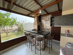 https://img.olx.com.br/thumbs256x256/96/964583528517123.jpg