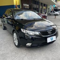 https://img.olx.com.br/thumbs256x256/96/964643916839806.jpg