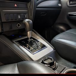 https://img.olx.com.br/thumbs256x256/96/964686180852503.jpg