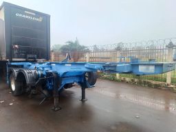 https://img.olx.com.br/thumbs256x256/96/964687739216869.jpg