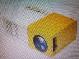 Título do anúncio: Mini Projetor Portátil Full HD Led 600 Lumens 