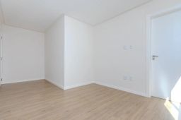 https://img.olx.com.br/thumbs256x256/96/965521886795851.jpg