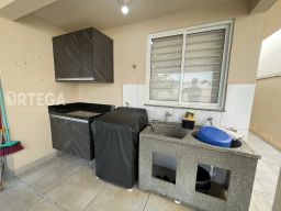 https://img.olx.com.br/thumbs256x256/96/965555526644174.jpg