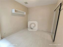 https://img.olx.com.br/thumbs256x256/96/965570527731744.jpg