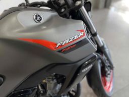 https://img.olx.com.br/thumbs256x256/96/966508871970649.jpg