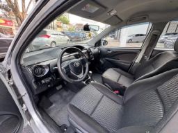 https://img.olx.com.br/thumbs256x256/96/966697216720124.jpg
