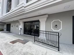 https://img.olx.com.br/thumbs256x256/96/967528392174034.jpg