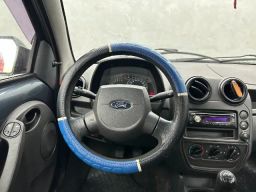 https://img.olx.com.br/thumbs256x256/96/967581767007160.jpg