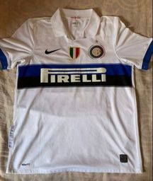 Título do anúncio: Camisa Inter de Milão 2009/2010 branca - Cambiasso