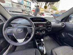 https://img.olx.com.br/thumbs256x256/96/968661938697247.jpg