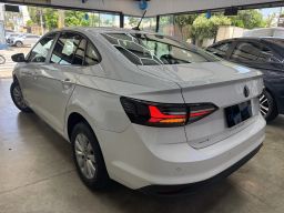 https://img.olx.com.br/thumbs256x256/96/969610812912845.jpg