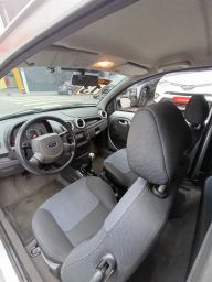 https://img.olx.com.br/thumbs256x256/97/971695074875140.jpg