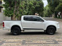https://img.olx.com.br/thumbs256x256/97/972642683425711.jpg