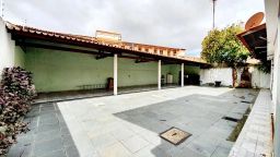 https://img.olx.com.br/thumbs256x256/97/974563646478371.jpg