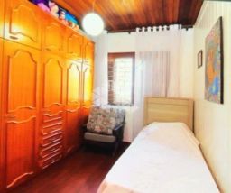 https://img.olx.com.br/thumbs256x256/97/975537041409053.jpg