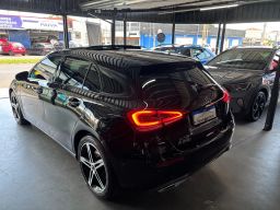 https://img.olx.com.br/thumbs256x256/97/975558148068138.jpg