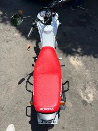 https://img.olx.com.br/thumbs256x256/97/975589624174682.jpg