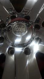 https://img.olx.com.br/thumbs256x256/97/975609783385772.jpg