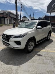 https://img.olx.com.br/thumbs256x256/97/975684554001948.jpg