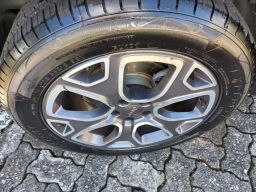https://img.olx.com.br/thumbs256x256/97/976547397041512.jpg