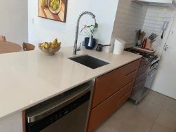 https://img.olx.com.br/thumbs256x256/97/977570395572909.jpg