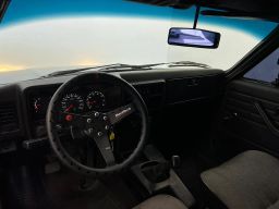 https://img.olx.com.br/thumbs256x256/97/977581164688915.jpg