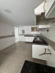 https://img.olx.com.br/thumbs256x256/97/977596522633174.jpg