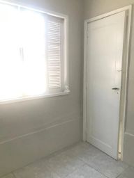 https://img.olx.com.br/thumbs256x256/97/978506407585673.jpg