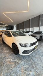 https://img.olx.com.br/thumbs256x256/97/978681564632180.jpg