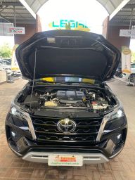https://img.olx.com.br/thumbs256x256/97/979681166151733.jpg