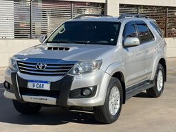Título do anúncio: Toyota Hilux SW4 Srv Diesel 4x4 At 7Lugares
