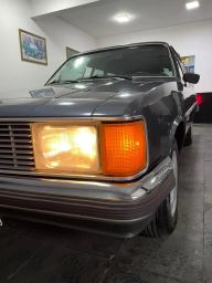https://img.olx.com.br/thumbs256x256/98/980638333673788.jpg