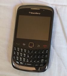 Título do anúncio: Celular BlackBerry 9300 Curve - para retirada de peças