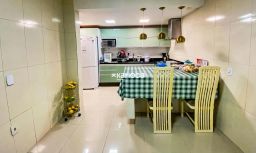 https://img.olx.com.br/thumbs256x256/98/982563529834600.jpg