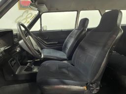 https://img.olx.com.br/thumbs256x256/98/982668815676849.jpg
