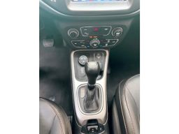 https://img.olx.com.br/thumbs256x256/98/982682096338188.jpg