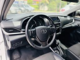 https://img.olx.com.br/thumbs256x256/98/982684176805945.jpg
